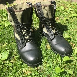 ROTHCO “Classic Military Jungle Boots”